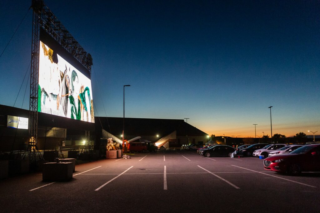 Enjoy-Outdoor-Movie-Nights Enjoy Outdoor Movie Nights
