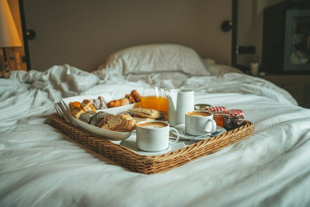 Have A Picnic In The Backyard Or Balcony