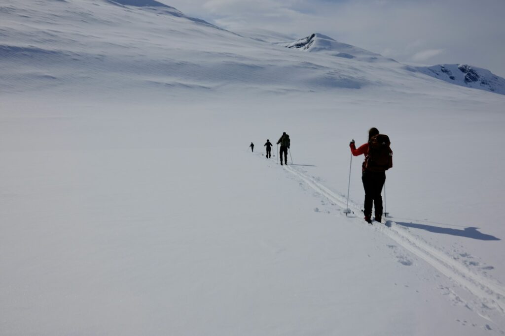 Outdoor Winter Date Ideas
